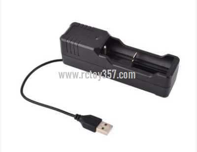 RCToy357.com - USB 3.7V lithium battery charger[The negative pole of the tank adopts a telescopic spring design, which can charge lithium batteries of various specifications.]